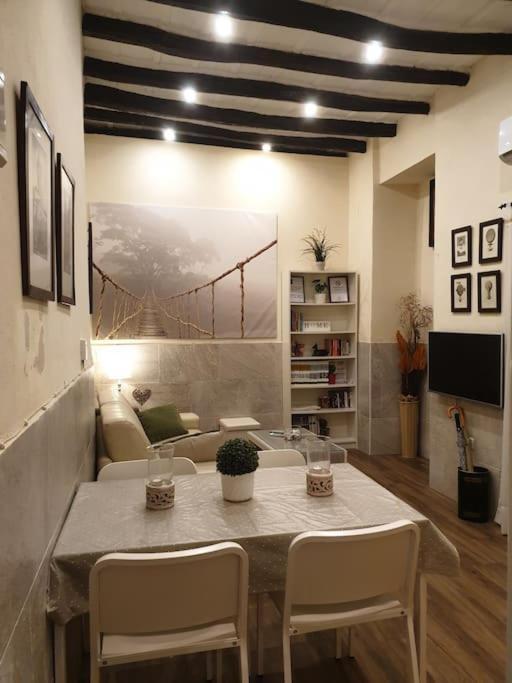 Apartament Imperial Center Seville New Management Since April Eksteriør billede